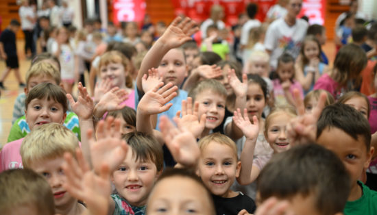 Župan mestne občine Hrastnik Marko Funkl Slovesno Prižgal Plamen Plazma Športnih Iger v Hrastniku