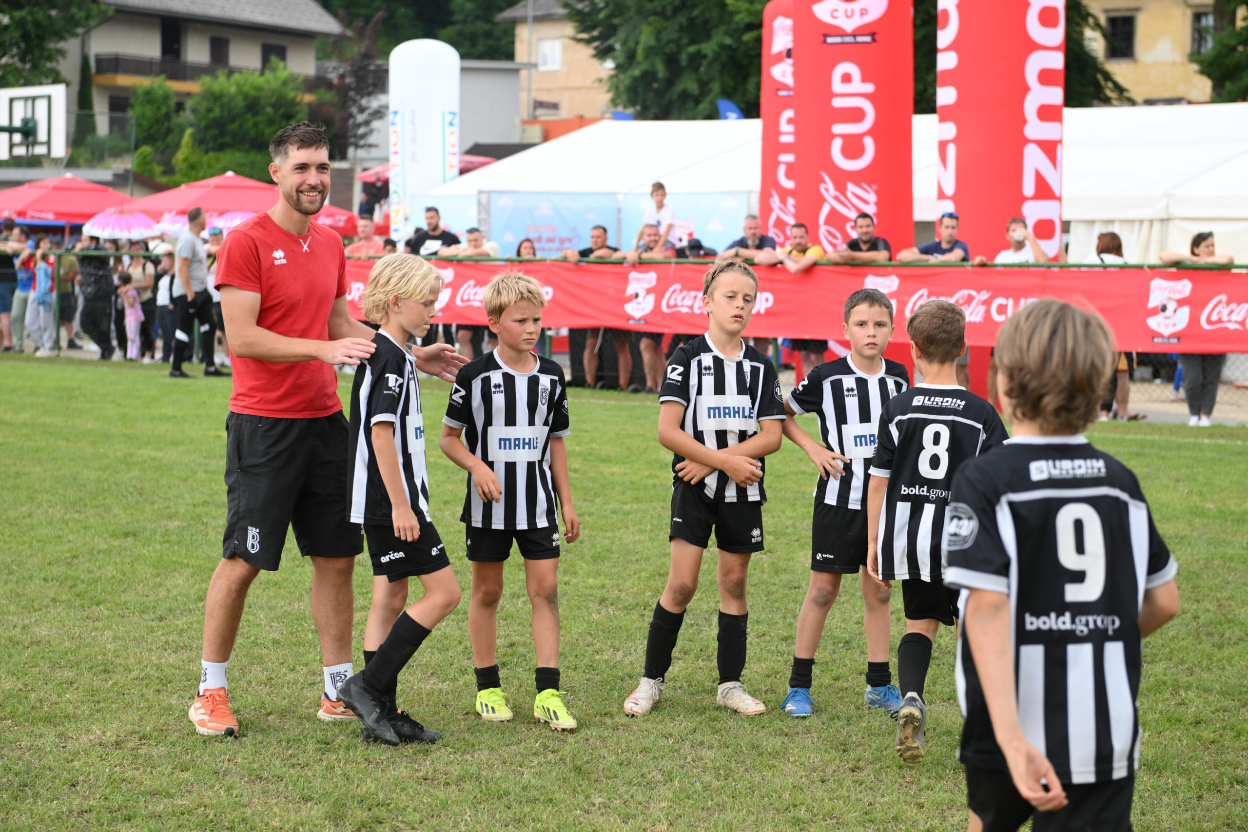 Uspešno zaključen Coca Cola Cup v Škofji Loki v sodelovanju z  nogometnim turnirjem Jan Oblak